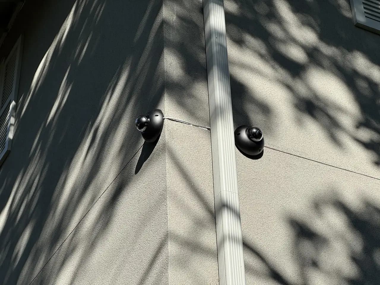 Corner Dome Pair