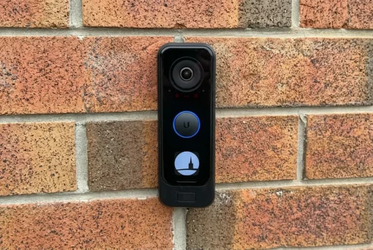 Smart doorbell